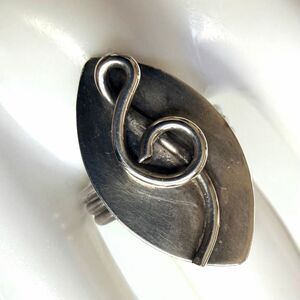 Artisan Silver Treble Clef adjustable Statement Ring